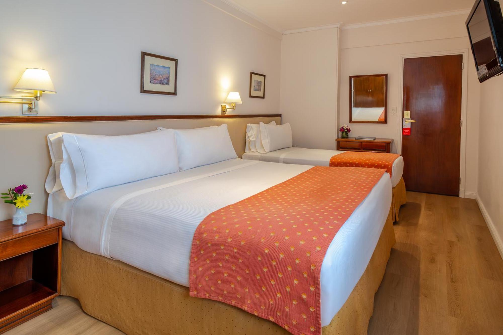 Hotel Iruna Mar del Plata Bagian luar foto